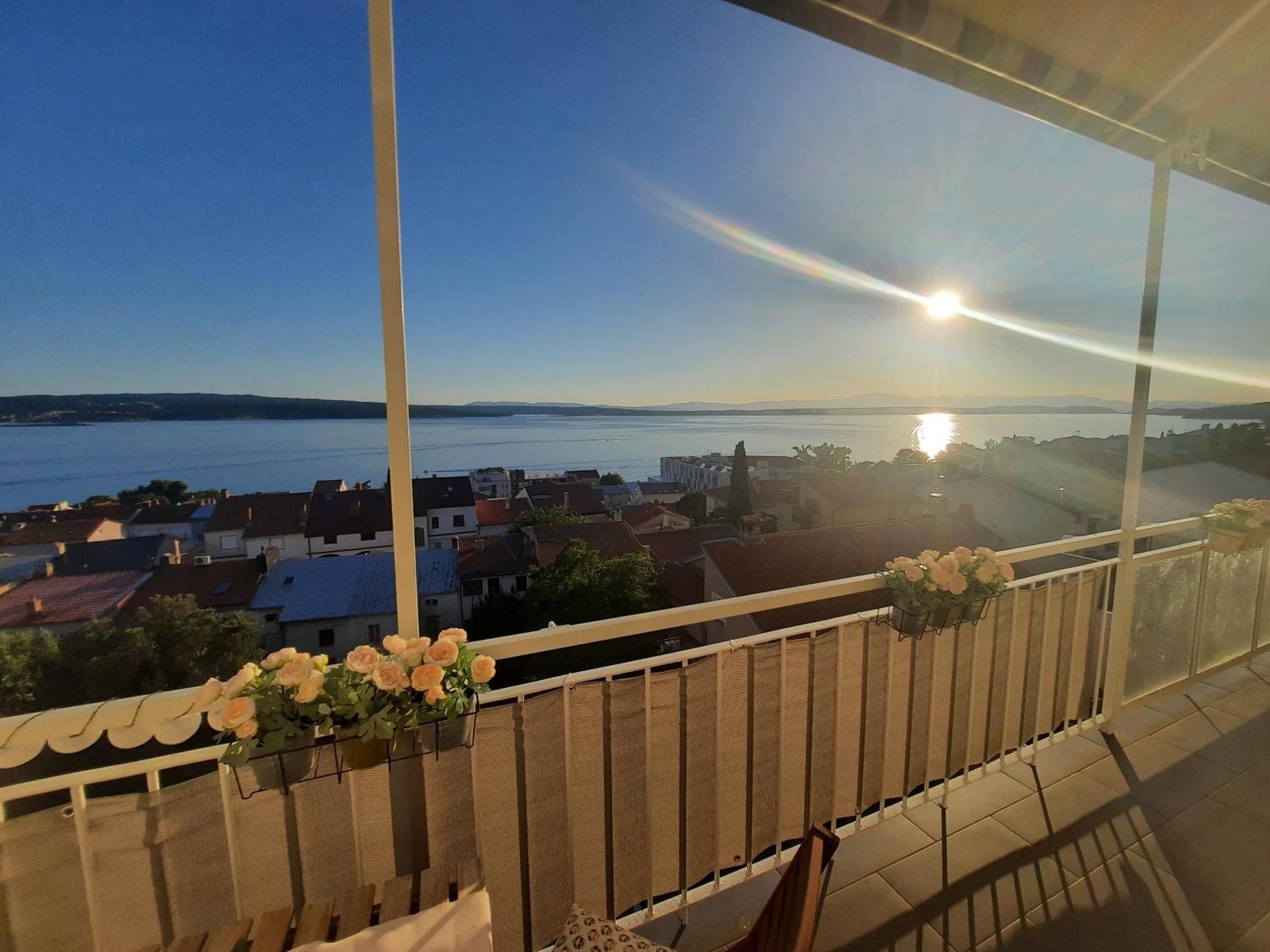 Top View Crikvenica Luaran gambar